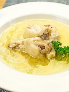 旨みたっぷり!手羽元のコンソメスープ-レシピのメイン写真