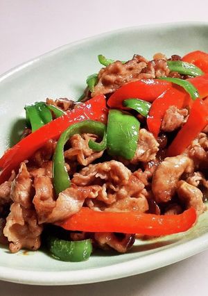 牛肉とピーマンパプリカのオイソ炒め-レシピのメイン写真