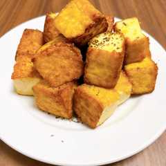 รูปของ 厚揚げのカレー粉炒め
