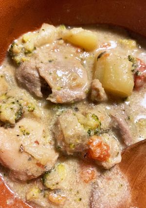 キャンプ飯　チキンのクリームシチュー-レシピのメイン写真