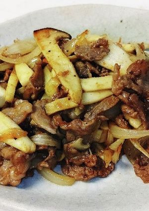 牛肉とエリンギと玉ねぎの辛味噌炒め。-レシピのメイン写真