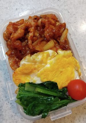 お弁当　ポークケチャップ　小松菜炒め物-レシピのメイン写真