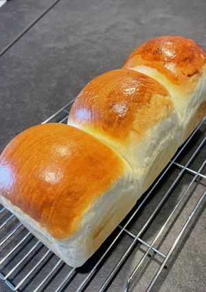 ミルクパン(パウンド型1台と1つ分)-レシピのメイン写真