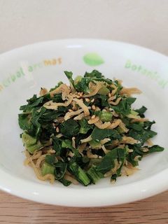 大根の葉とちりめんじゃこ炒め♪-レシピのメイン写真