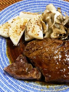 牛ステーキ わさび醤油ソース-レシピのメイン写真