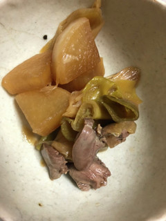 大根と長ネギ、鳥ハツの煮物-レシピのメイン写真