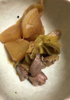 大根と長ネギ、鳥ハツの煮物-レシピのメイン写真