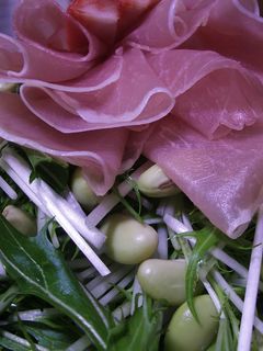 水菜に生ハムと豆-レシピのメイン写真