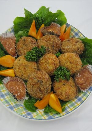 フルーツソースで食べる魚のミンチカツ-レシピのメイン写真