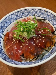 マグロの漬け丼【うなぎだれ使用】-レシピのメイン写真