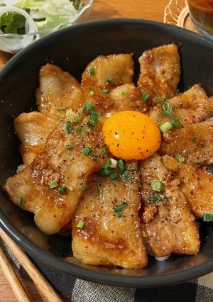 がっつりご飯が進む♡帯広風豚丼-レシピのメイン写真