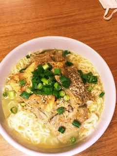 サッポロ一番ピリ辛ゴボ玉塩ラーメン-レシピのメイン写真