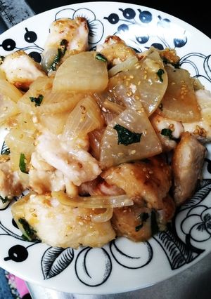 簡単に♪しそ薫るだいこんと胸肉炒め-レシピのメイン写真