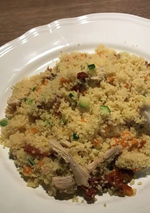 チキンとドライトマト入りクスクスピラフ-レシピのメイン写真