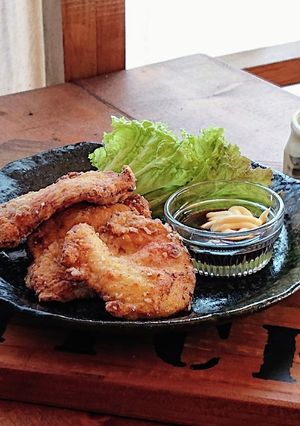 おうち居酒屋★鶏むね肉の塩麹カレー揚げ-レシピのメイン写真