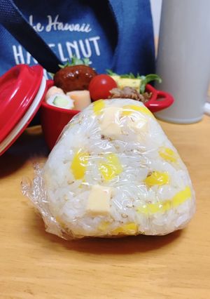 沢庵と明太風味チーズのおにぎり-レシピのメイン写真