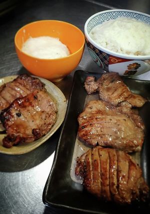 網焼き牛タンと、麦トロ飯@≧↺≦@)❩ノ-レシピのメイン写真