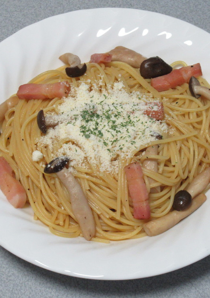 手軽で簡単♪ベーコンとシメジの和風パスタ-レシピのメイン写真