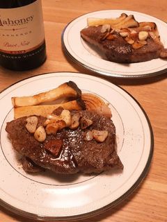 ワインに合う♪牛肉のステーキ-レシピのメイン写真