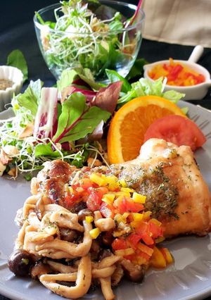 柔らかい～鶏もも蒸し焼きステーキ-レシピのメイン写真