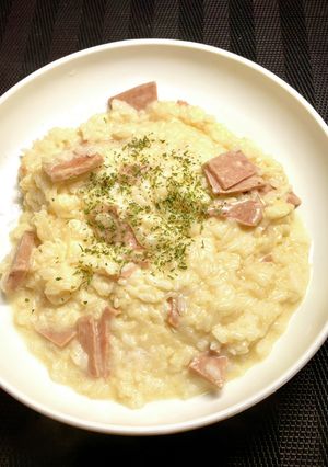 よし丸ホワイトチーズソースリゾット-レシピのメイン写真