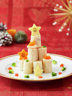 離乳食 パンケーキクリスマスロールタワー-レシピのメイン写真