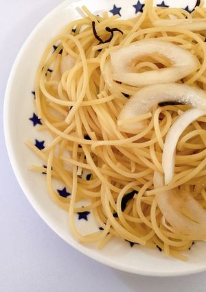 塩昆布と玉ねぎのパスタ-レシピのメイン写真