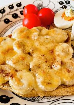 簡単乗せて焼くだけ！バナナハニートースト-レシピのメイン写真