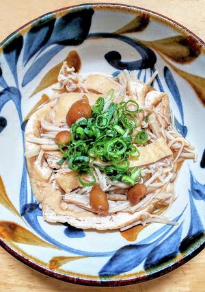 ホタテ貝柱とキノコに油揚げの醤油煮-レシピのメイン写真