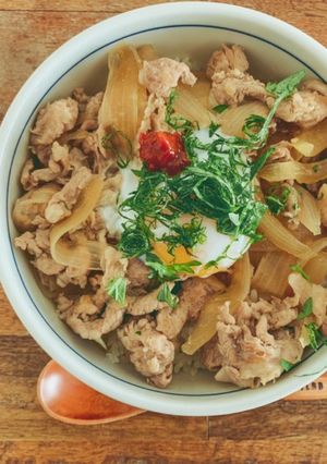 簡単!つゆだく!牛丼屋風の豚丼!-レシピのメイン写真