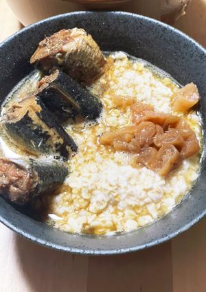 簡単!オートミール粥【いわし缶 梅干し】-レシピのメイン写真