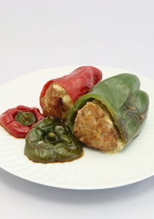 まるごとピーマンの肉詰め-レシピのメイン写真