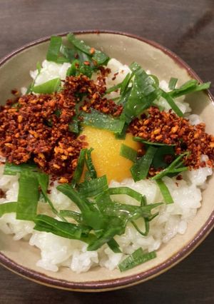 ザクザク生七味の卵かけご飯-レシピのメイン写真