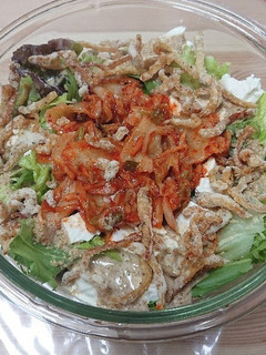 鶏皮を使った豆腐とキムチのサラダ-レシピのメイン写真