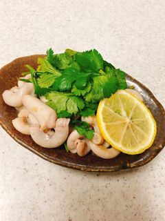 豚コブクロのアジアン風パクチー炒め-レシピのメイン写真