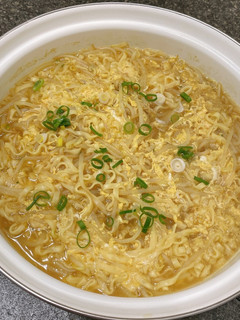 もやしたっぷり即席カレーうどん-レシピのメイン写真