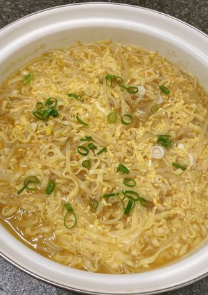 もやしたっぷり即席カレーうどん-レシピのメイン写真
