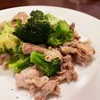 ブロッコリーと豚肉の塩蒸炒め
