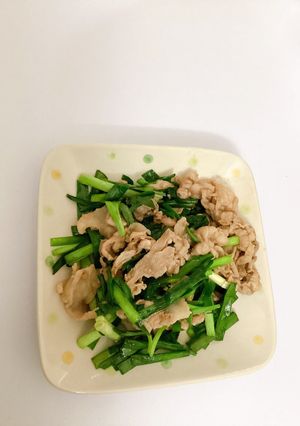 豚肉とニラ炒め-レシピのメイン写真