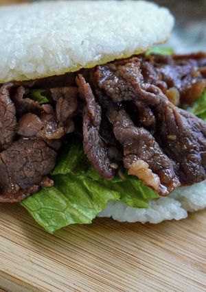 簡単ランチ！やみつき焼肉ライスバーガー-レシピのメイン写真