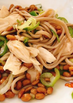 【簡単ズボラ】とりささみ納豆ヘルシーそば-レシピのメイン写真