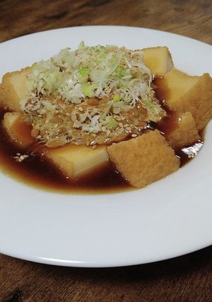 厚揚げを煮て納豆とネギを乗せたもの-レシピのメイン写真