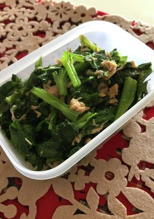 セロリの葉とツナのコンソメ炒め-レシピのメイン写真