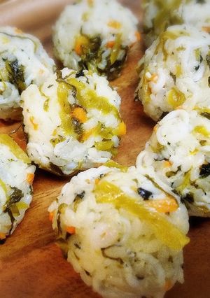 しらすと高菜漬けのおにぎり-レシピのメイン写真