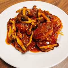 รูปของ 豆腐の煮込みハンバーグ