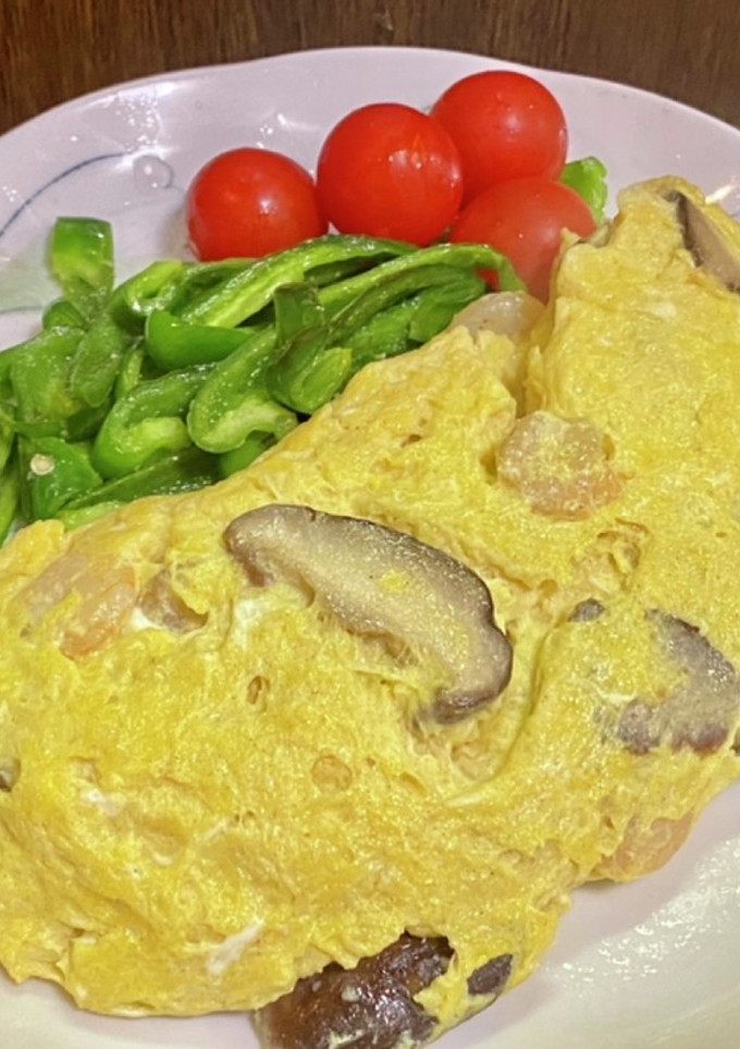 冷凍エビと椎茸のオムレツ-レシピのメイン写真