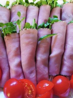 パストラミハムの巻き巻きサラダ-レシピのメイン写真