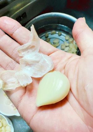 つるんと楽チン♪にんにく皮むき-レシピのメイン写真