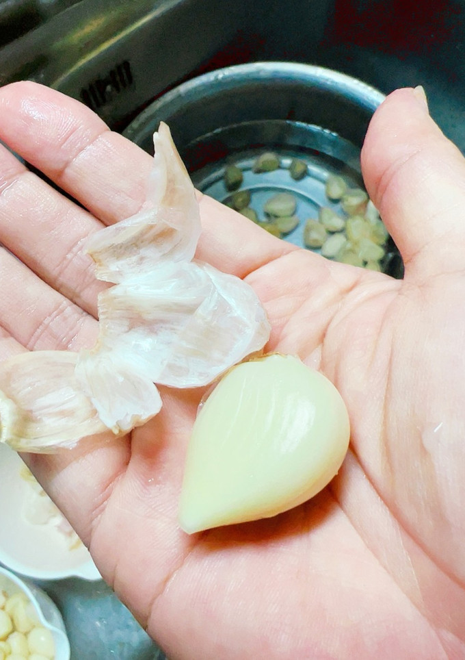 つるんと楽チン♪にんにく皮むき-レシピのメイン写真