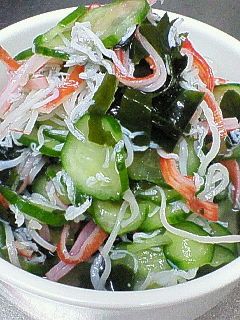 きゅうり・わかめ・カニカマ・しらすの酢物-レシピのメイン写真